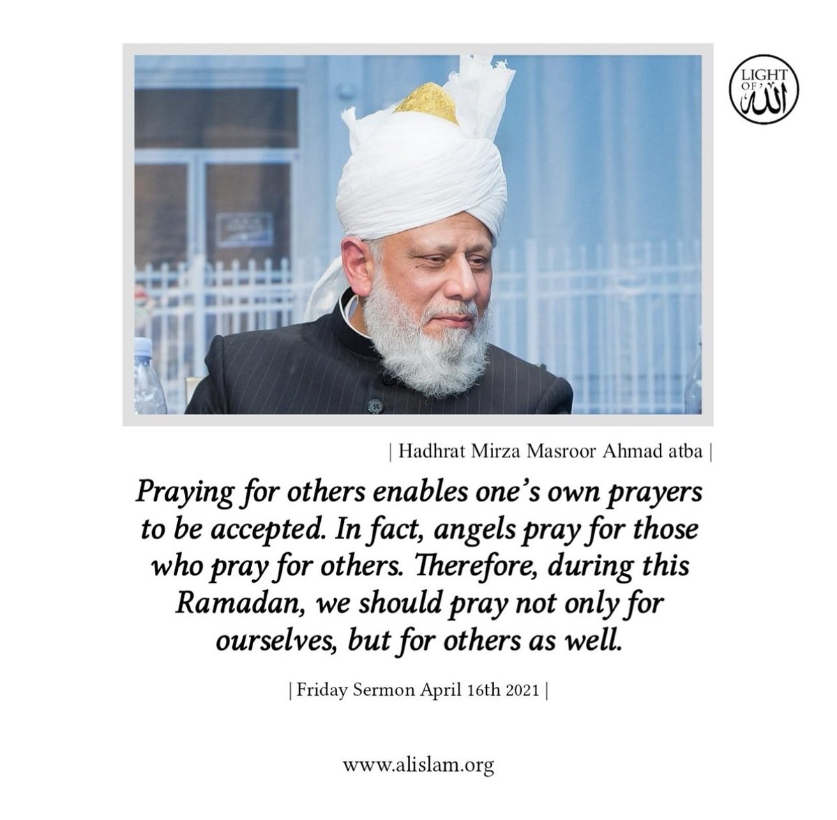 QueensMKA's tweet photo. Be selfless in your prayers. Maybe you’re asking yourself, I pray so much and need so much help but what do I do? Pray selflessly so that the angels pray for you. Put others first so that Allah may put you first. Sometimes making it about others is the answer #Ramadan #Ahmadiyya https://t.co/MlW6EnDd2z