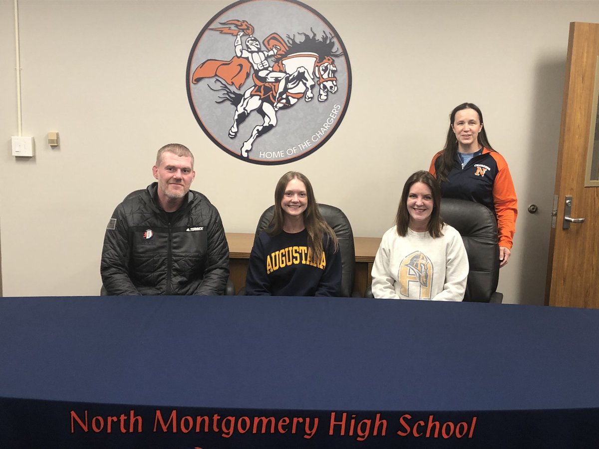 Congrats to Annabel Anderson for furthering her academic and swim career at Augustana College!!