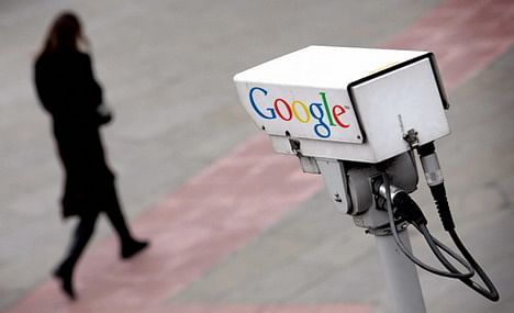 RavePrivacy's tweet photo. GOOGLE LO VE TODO 👁️

En este hilo del horror te voy a enseñar como Google espía cada aspecto de tu intimidad

La vigilancia de Google no tiene limites. Hoy te muestro como lo saben todo de ti y como usan esos datos para controlarte

Dentro hilo 👇 https://t.co/bKg0fSoxaA