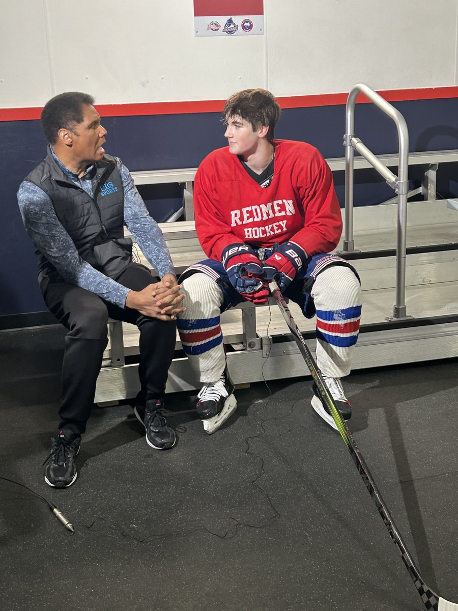TMHS_Athletics's tweet photo. Redmen Hockey with Steve Burton…. Feature running on WBZ Friday Night 6pm News…… Great Stuff! 👊🏻👊🏻 https://t.co/aTxwCJHQCV
