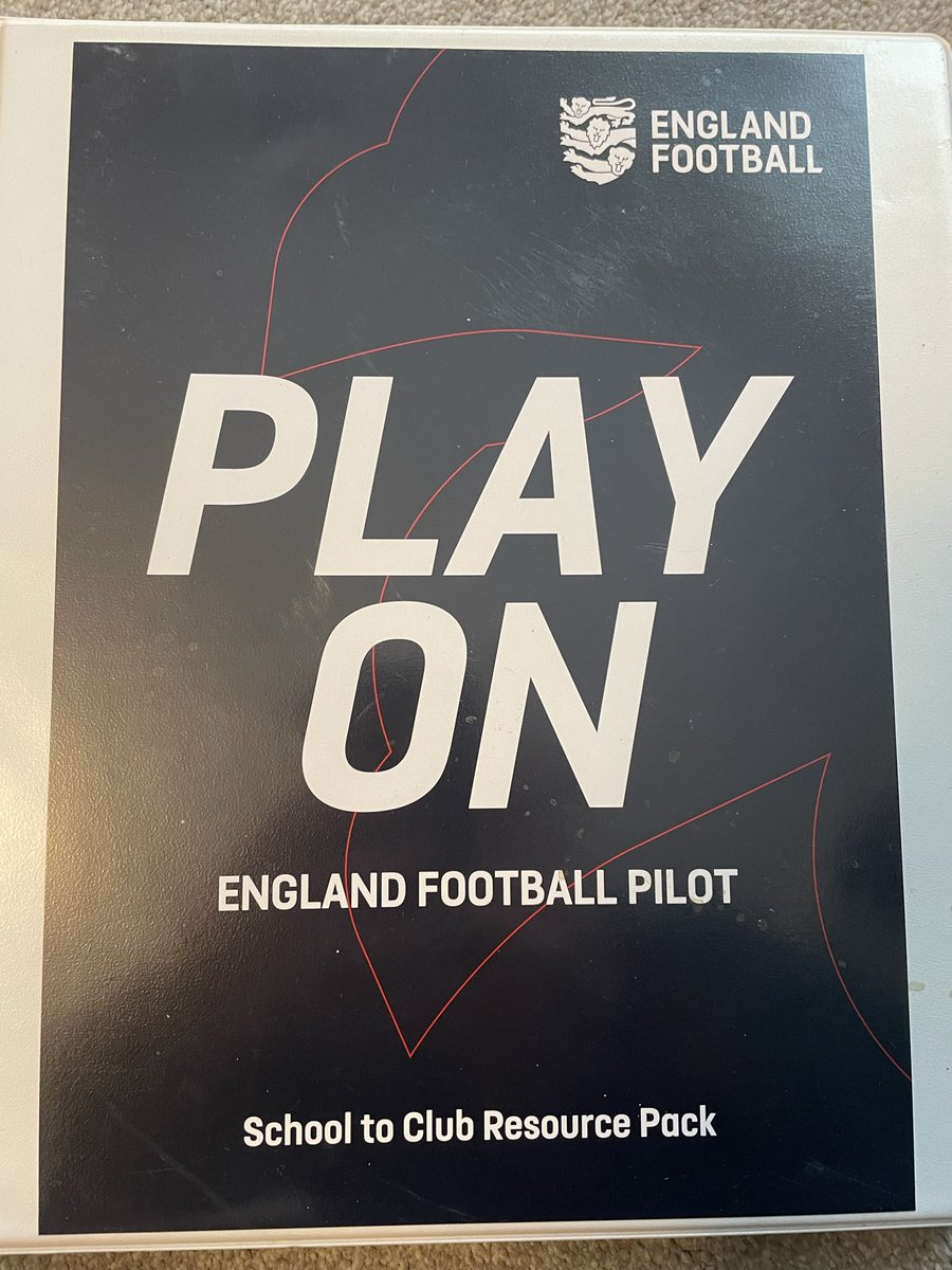 FcJulians's tweet photo. What a 1st session of the @LondonFA Play On Pilot. Over 25 girls playing football with smiling faces. https://t.co/2Q3QF634jA