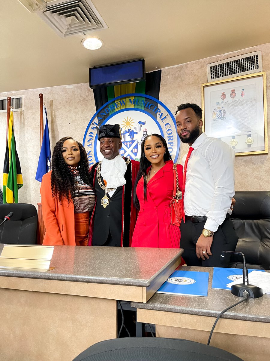 Shanzi (@shanzi_a) on Twitter photo I’m so proud of my father, <a href="/andrew_swaby/">andrew swaby</a>! He is His Worship The Mayor Of Kingston & St. Andrew! You’re so humble and hardworking; congratulations, you deserve this! I love you❤️🧡❤️🧡❤️🧡❤️ 🧡👊🏽👊🏽👊🏽👊🏽👊🏽👊🏽 I’m so proud of my father, <a href="/andrew_swaby/">andrew swaby</a>! He is His Worship The Mayor Of Kingston & St. Andrew! You’re so humble and hardworking; congratulations, you deserve this! I love you❤️🧡❤️🧡❤️🧡❤️ 🧡👊🏽👊🏽👊🏽👊🏽👊🏽👊🏽