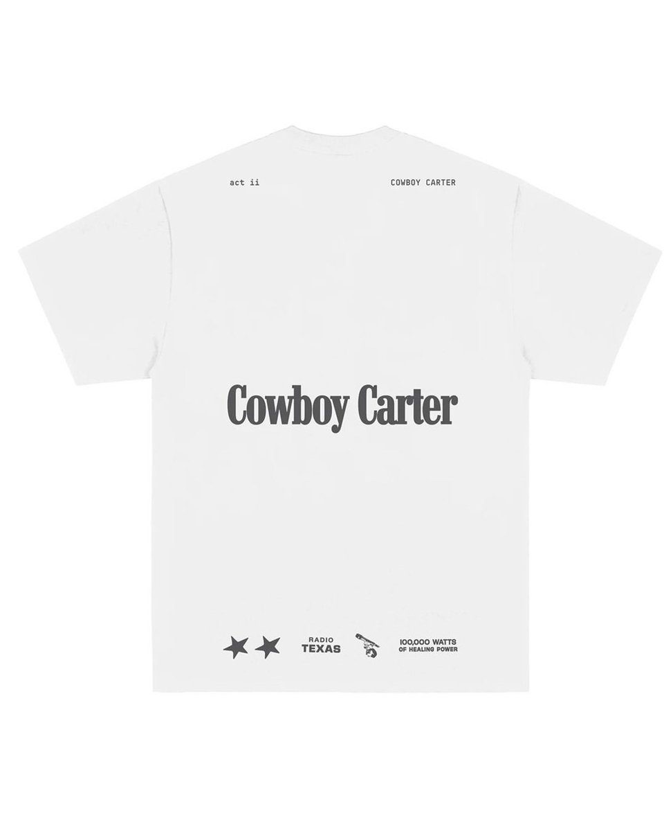 rebecamaccise's tweet image. Cowboy Carter, el nuevo álbum de Beyoncé 🤠 #cowboycore