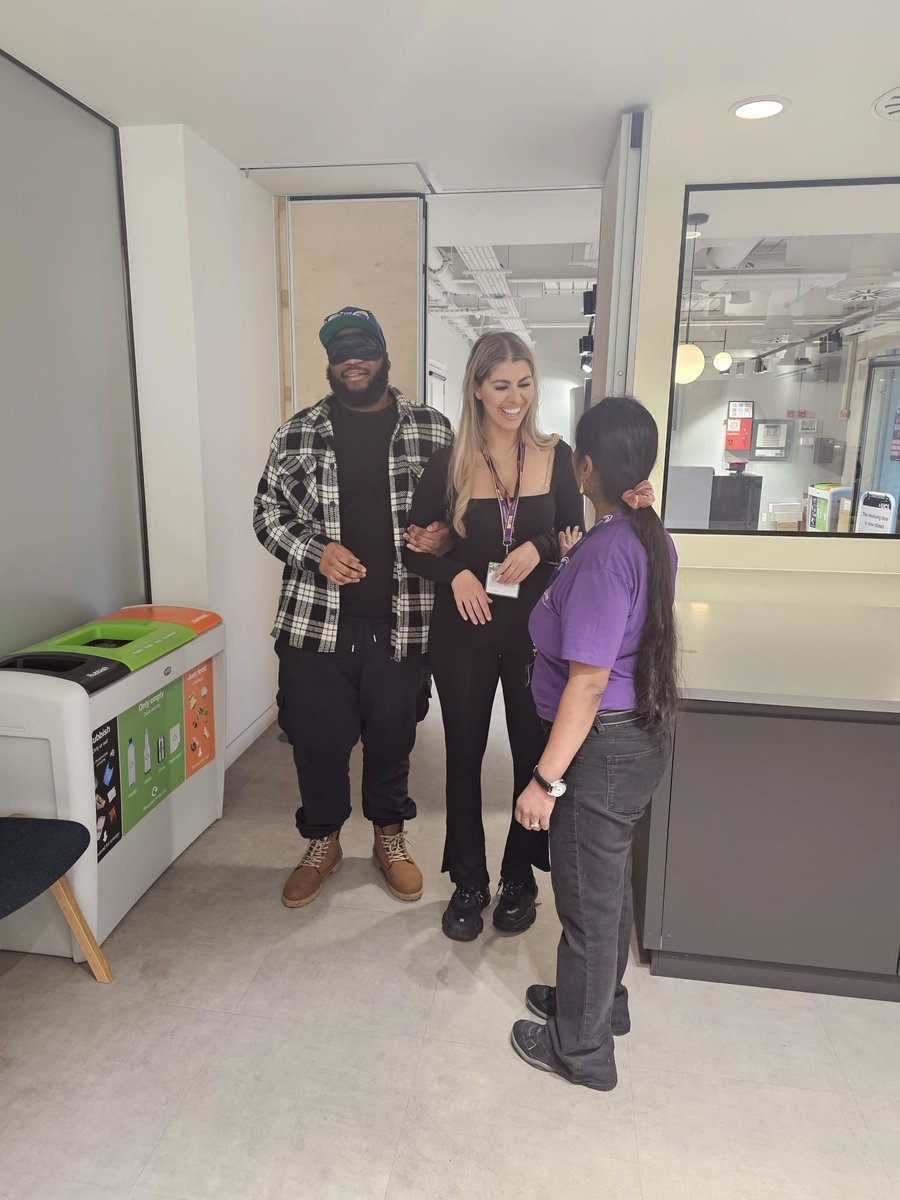 CroydonVision's tweet image. 📸 Check out snapshots from our Visual Awareness Training at UCL today! Susanette, Shalini, Daniel, and Philip shared invaluable insights. Enhance your team&apos;s visual awareness with us! Book now! #VisualAwareness Thanks to our funders @Vision_Fdn 
@TNLComFund