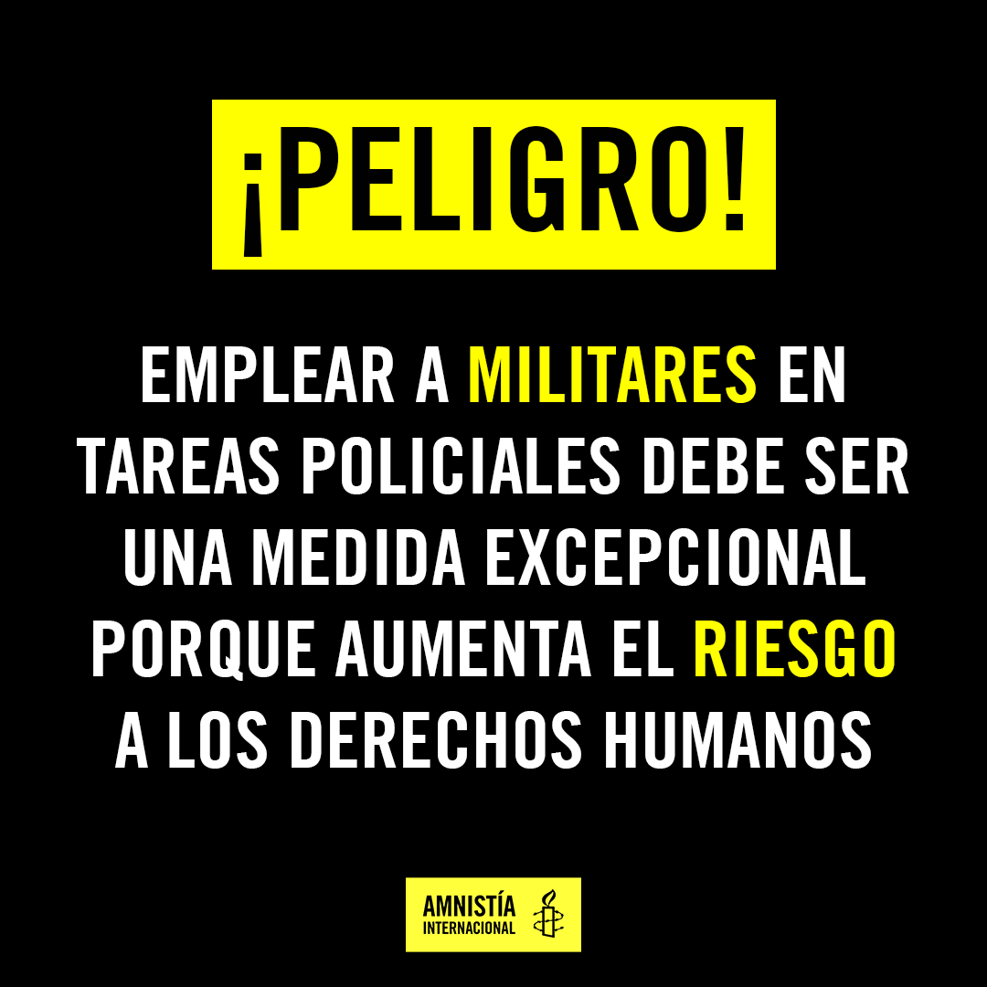 ⚠ Aunque el estándar internacional permite que las FFAA asuman a veces funciones policiales, deben respetar las mismas reglas que la policía. 📣 Antes de sacar militares a la calle: Llamamos a las autoridades a atender el problema de la delincuencia respetando los #DDHH