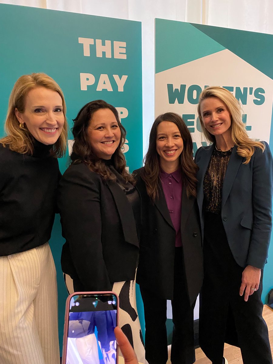 .@CalChamber was proud to sponsor today’s Equal Pay Pledge event with the First Partner. Thank you @JenSiebelNewsom for your leadership on this important issue. #EqualPayCA #SignthePledge 
@CalChamberJen