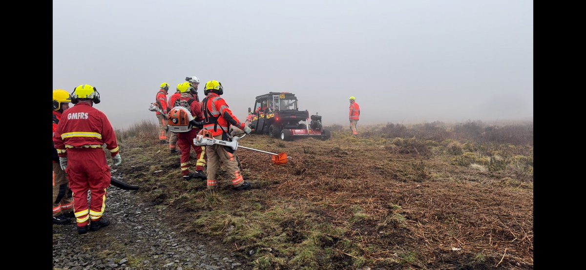 CongletonFS's tweet photo. Staff from@CheshireFire attended a regional wildfire exercise at Lilymere Estate, where we supported wildfire teams from the North West in creating control lines utilising specialist equipment to stop fire spread. Many Thanks to @CumbriaFire for organising &amp; hosting this exercise https://t.co/EMjRCpj7Pv