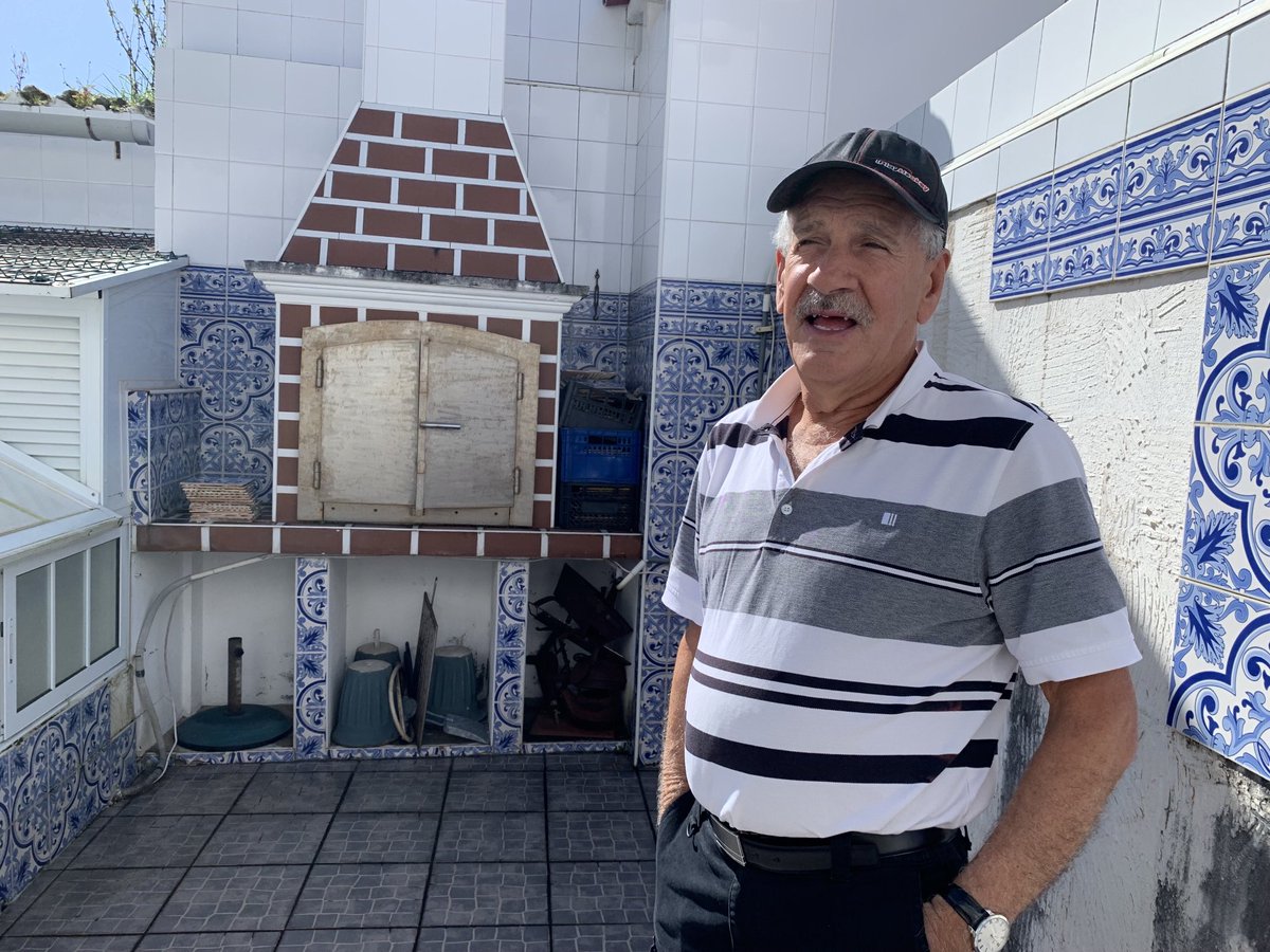 Visiting my birth home in Villa Franca do Compo in Portugal.  My mom’s oven where she baked bread for our home and two stores my parents ran. Oven was outside on second floor balcony.🇵🇹😊