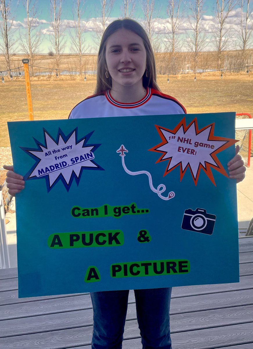 ChantelTimmons's tweet image. Another first for Alejandra while she’s in Canada 🇨🇦 ….headed to her first NHL game ever!!  At @NHLFlames VS @Avalanche she’s coming all the way from Madrid, Spain….lets show her some love and get her that puck &amp;amp; picture! @NHL
