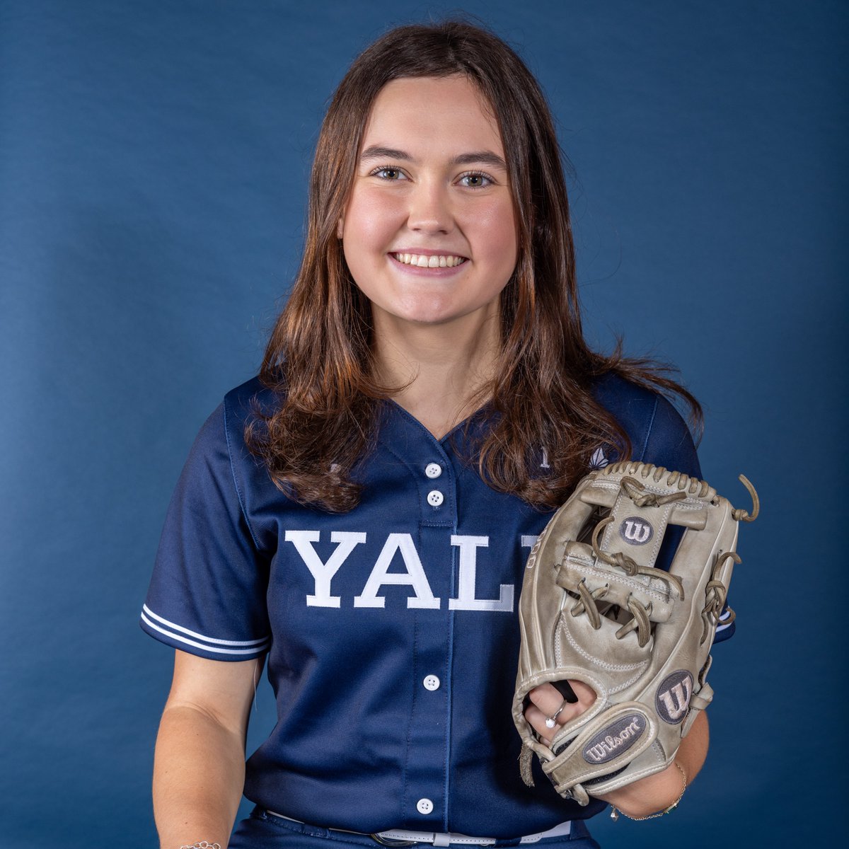 In the ⭕️ for Yale in game two is...

# 2⃣1⃣ 𝗠𝗘𝗥𝗘𝗗𝗜𝗧𝗛 𝗛𝗘𝗡𝗗𝗘𝗥𝗦𝗢𝗡
