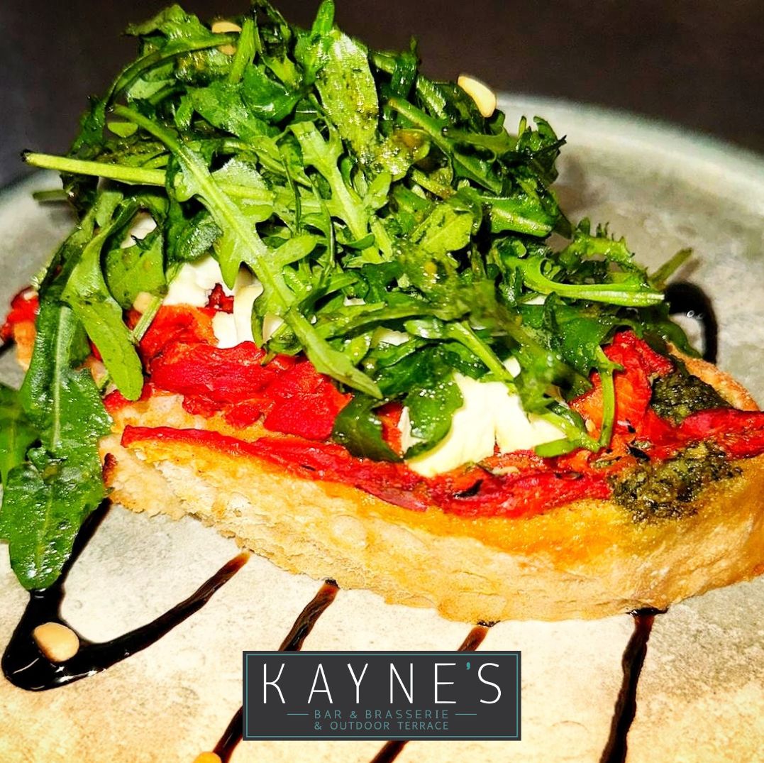 Dingle Goats Cheese Bruschetta with Roast Pimentos, Confit Garlic, Extra Virgin Olive Oil. Sourdough Bread, Dressed Rocket. 

We re-open from 12.30pm daily from this weekend, with tasty lunch with complimentary onsite parking.

#kaynes #openinghours #bruschetta #smallplates