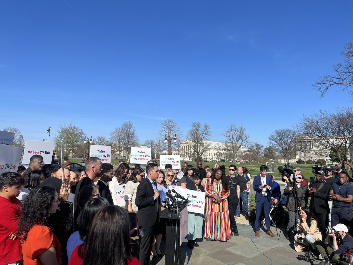 Spotted at <a href="/tiktok_us/">TikTok US</a> Capitol Hill press conference