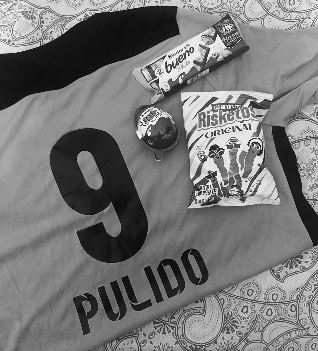 tengo al mejor niño del mundo, no puedo ser más afortunada🥹💜