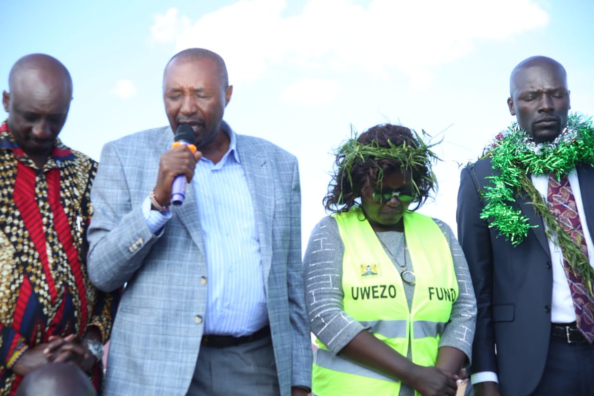 sniperk47's tweet photo. Palipo wazee hapaharibiki Jambo. Wahesh @HonAlfredMutai na @KimaniNgunjiri waliziondoka miondoko kama meno bado ziko huko Kuresoi North. Mhesh led with prayers & later followed with CDF Bursary disbursement. #CrownBus #Haiti Sodom and Gomorrah
(#Airbnb Citizen TV Mutahi kagwe https://t.co/0NsenQf7gB