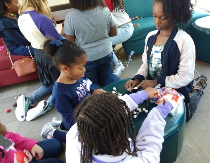AlabamaKidsCode's tweet photo. We always enjoy watching girls thrive in #Alabama and encourage them to earn as many badges as they can in #STEAM.

Happy #NationalGirlScoutsDay! https://t.co/KUqjGEBoYh