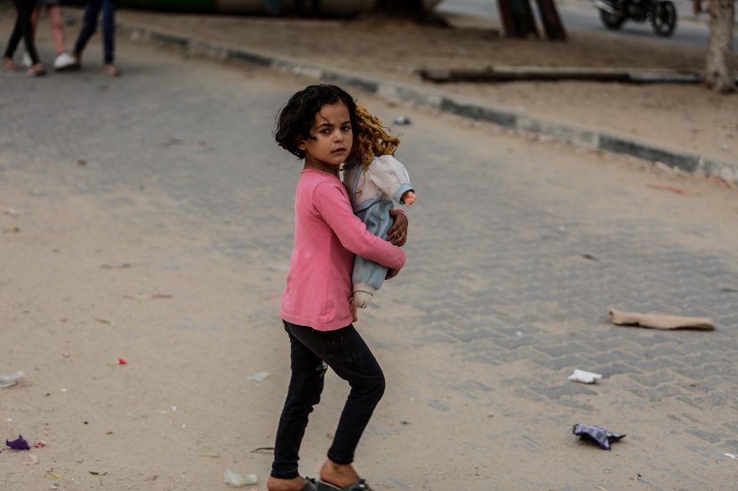 AlertesInfos's tweet photo. 🇮🇱🇵🇸 FLASH - Le conflit avec Israël a tué plus d'enfants que tous les conflits à travers le monde entre 2019 et 2022. Plus de 12.300 enfants ont été tués en Palestine depuis le 7 octobre. (ONU) https://t.co/68zNb8HDJ6