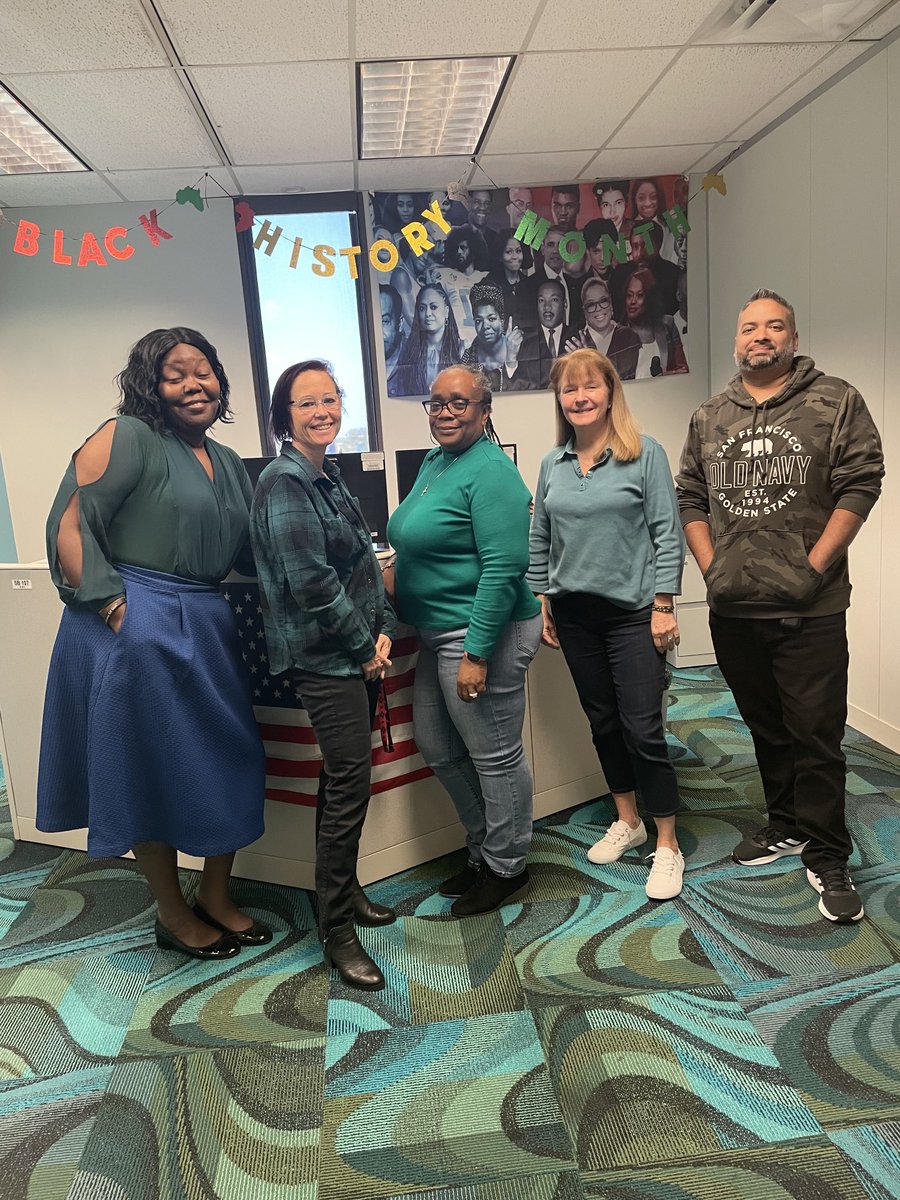 Today we wore Green for Glaucoma. #SmithStarzz #Lifeatatt #weRtheNAC #NAC