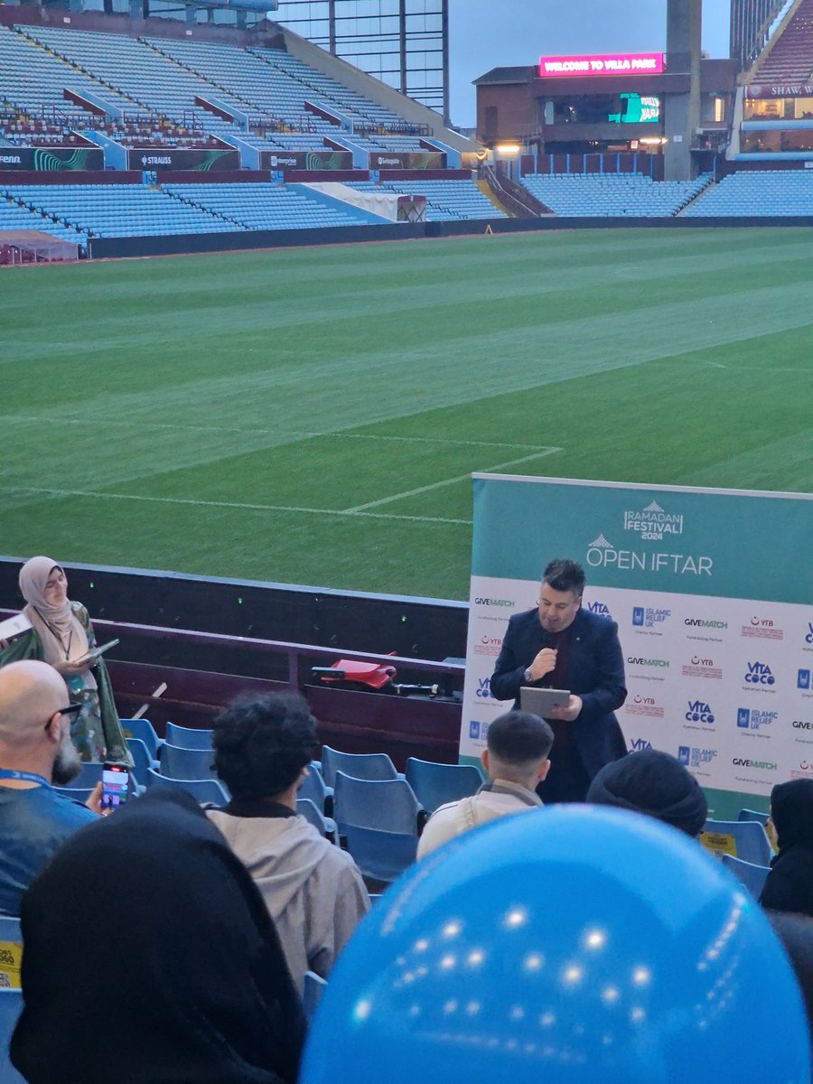 Lovely iftar, opening fast with people of all faiths and none joining the muslim community.

Hosted at the best club in the world @AVFCOfficial with partners  @OpenIftar @IslamicReliefUK @RamadanTent @AVFCFoundation @VitaCoco 

#Ramadan2024
