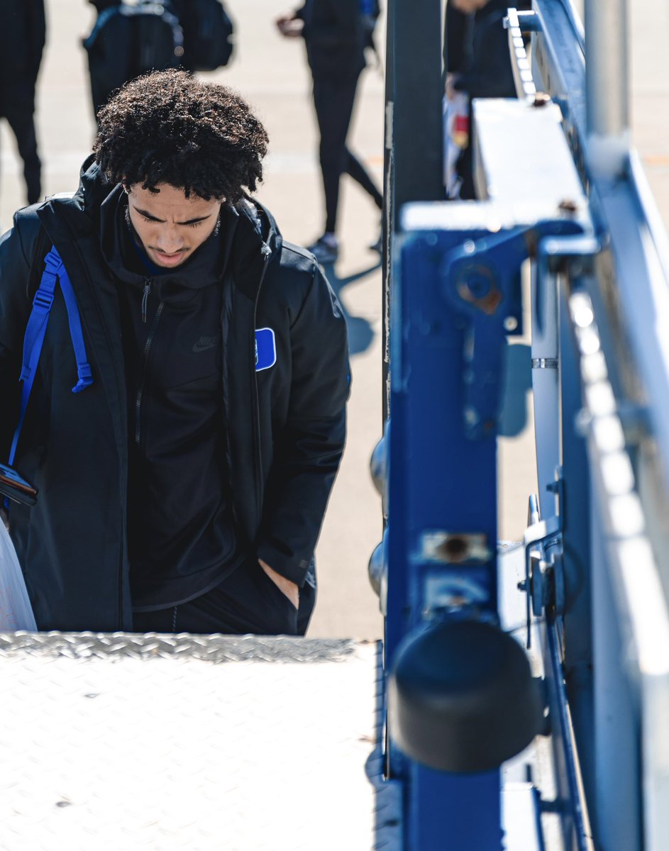DukeMBB's tweet photo. Wheels up to DC ✈️ https://t.co/BbLGRk9JmH