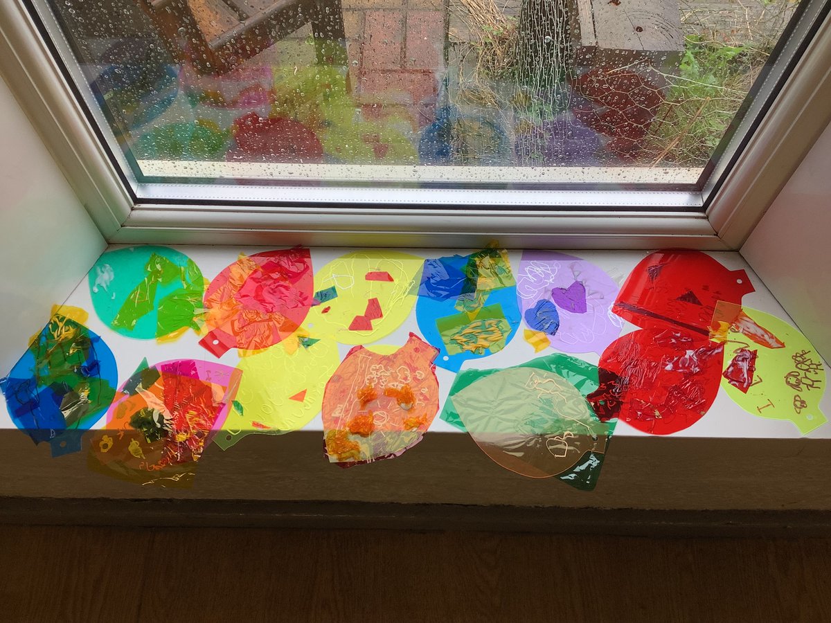 stpaulsprm's tweet photo. What a wonderful day filled with creativity. A huge thankyou to @gracechurchdiff for working with us on a beautiful piece of art entitled 'Easter through Art' linked to the theme of 'Tree'. So lovely to be a part of an exciting community project. #creativeindividuals https://t.co/lLUldsobqZ