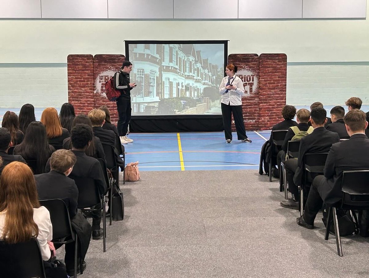 Thanks to @theriotactuk for a great Road Safety workshop for our y8 students today 🛣️ ⚠️ 🚙 #ProudToBeDanum