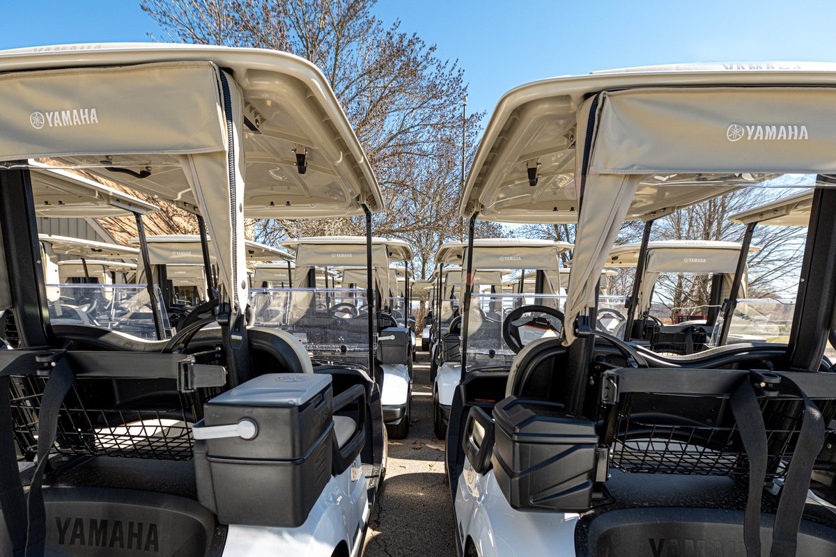 Exciting news for the 2024 golf season at #EagleRidge! We're thrilled to announce the arrival of 276 new Yamaha and Harris golf carts and three beverage carts, all equipped with the latest technology for your comfort and convenience. bit.ly/3quD8LZ #Golf #GalenaIllinois