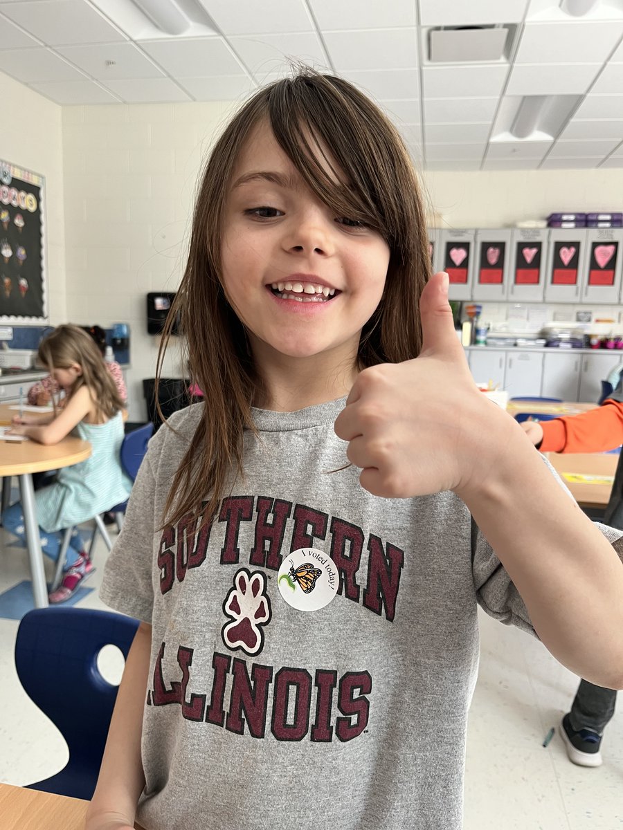 MeyerLib_SD735's tweet image. After reading the nominated books since January, K students voted for the favorites today- we can&apos;t wait to find out which book will be the winner of this year&apos;s @monarchaward!