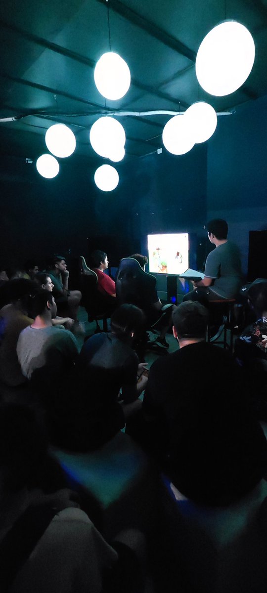 Está foto representa el resultado de mucho trabajo, esto es #eSports de Córdoba, de forma inteligente consolidándose en el ámbito amateur, que nos hace soñar con un gran futuro. #kamehamekon #gamersIndustry