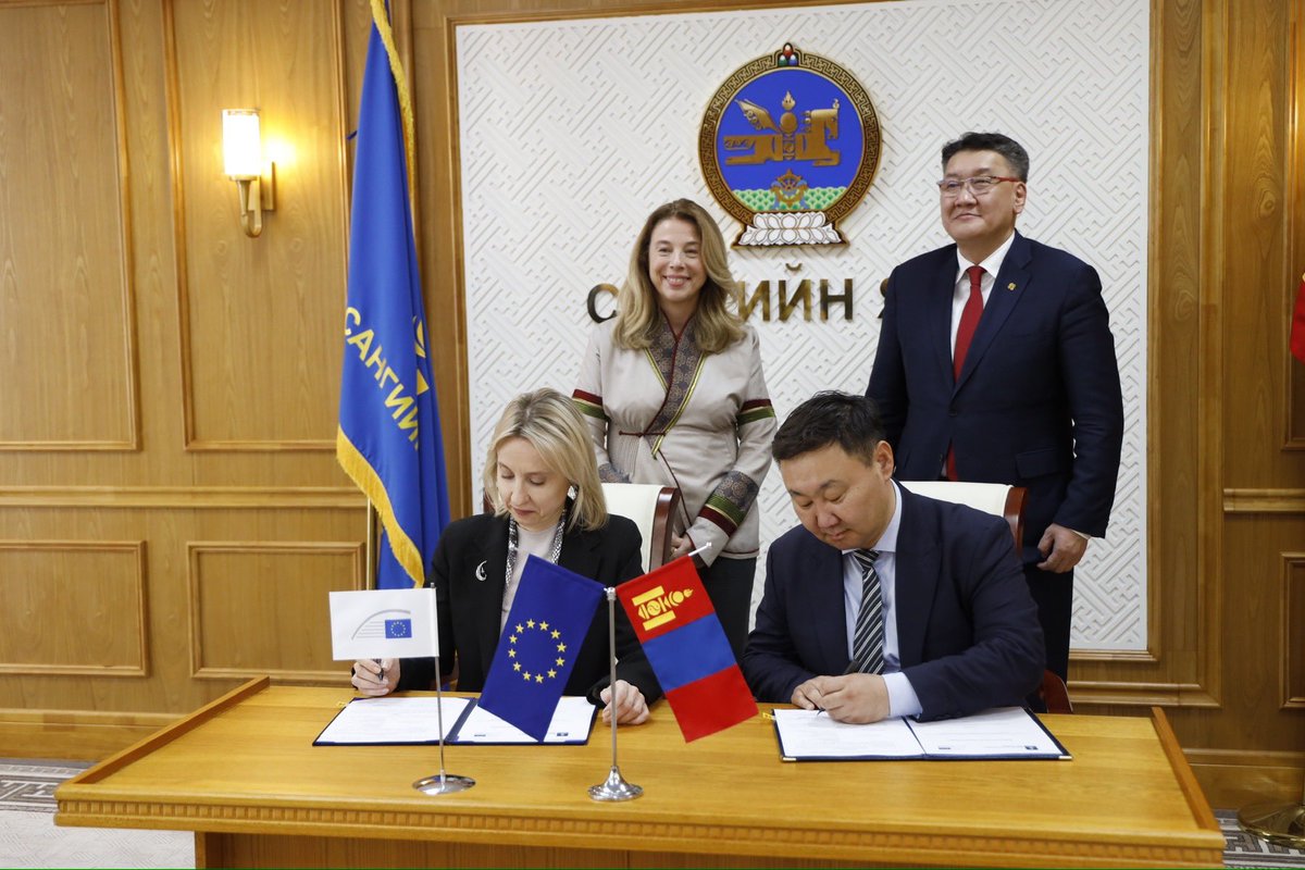 EUinMongolia tweet picture