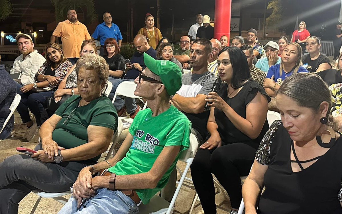 ARECIBO- seguimos en la calle con la FUERZA DE FUTURO 💪🏻, delineando junto a la base de nuestro @ppdpr lo que nos define como colectivo, el Plan de Gobierno Institucional que asegura un mejor Puerto Rico🇵🇷 para todos. #PPD #trabajoenequipo