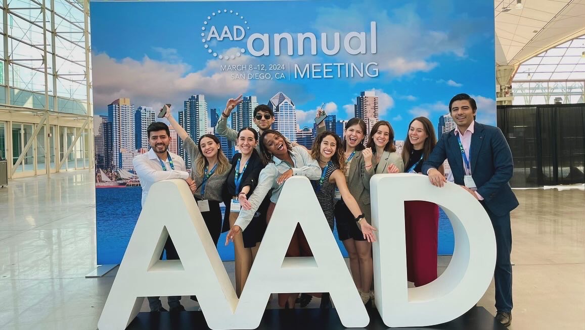 maai_arq's tweet photo. AAD 2024 💓 https://t.co/yeQjKNOEpF