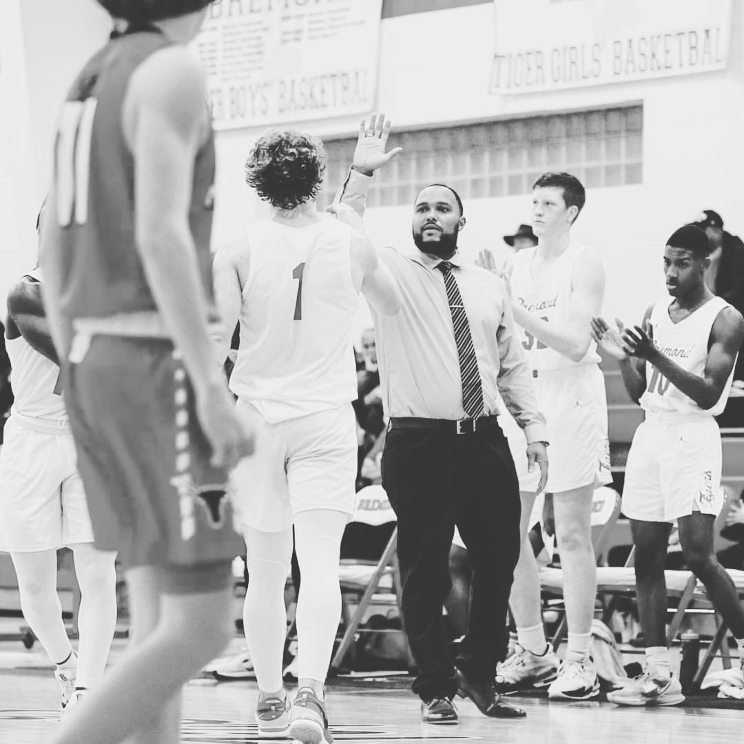 Big Congratulations to our team captain Maclane Minor for making the 2A TABC All-Region Team. I'm extremely proud of this guy. 

We preach Attitude, Effort, Be a Great Teammate. He led by example every day! Will definitely miss this guy!

#AlwaysEarnedNeverGiven
#Bremond🏀