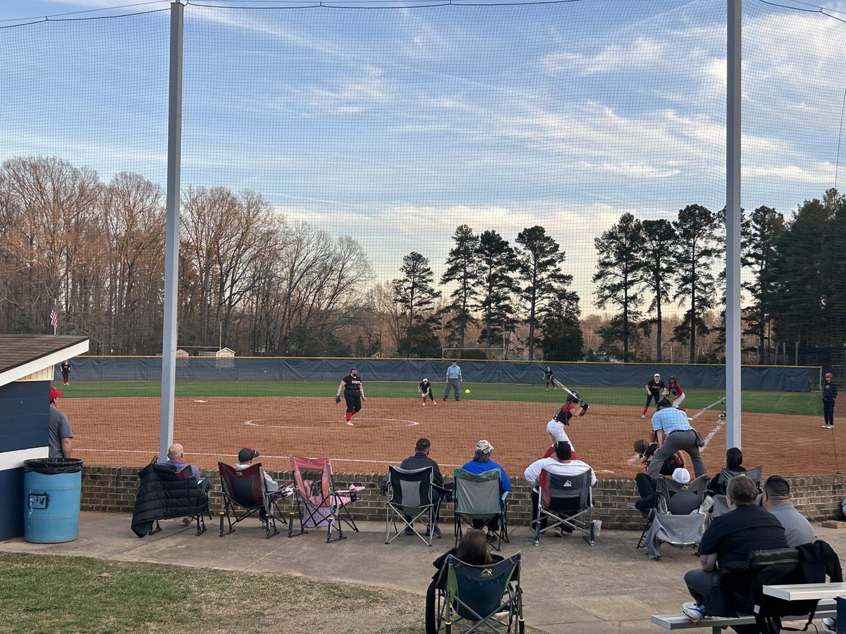 What a great spring evening for some ER Mustangs in action! #wEReast