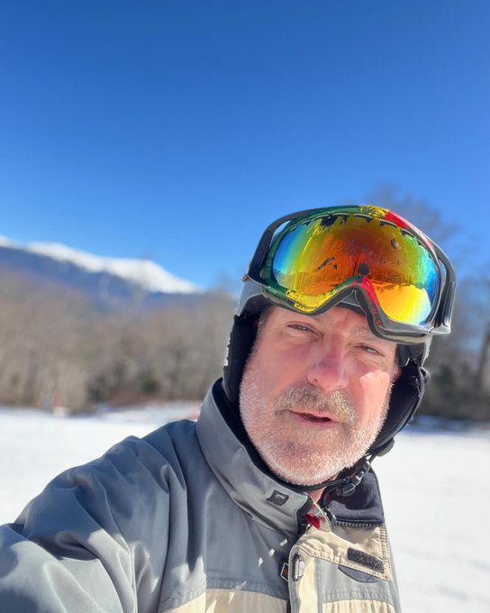 Tried to get a good shot of Mount Washington in the background. The sun was so bright on the first day<a href="/tag/lastofmykind"class="tags"><span>#lastofmykind</span></a>