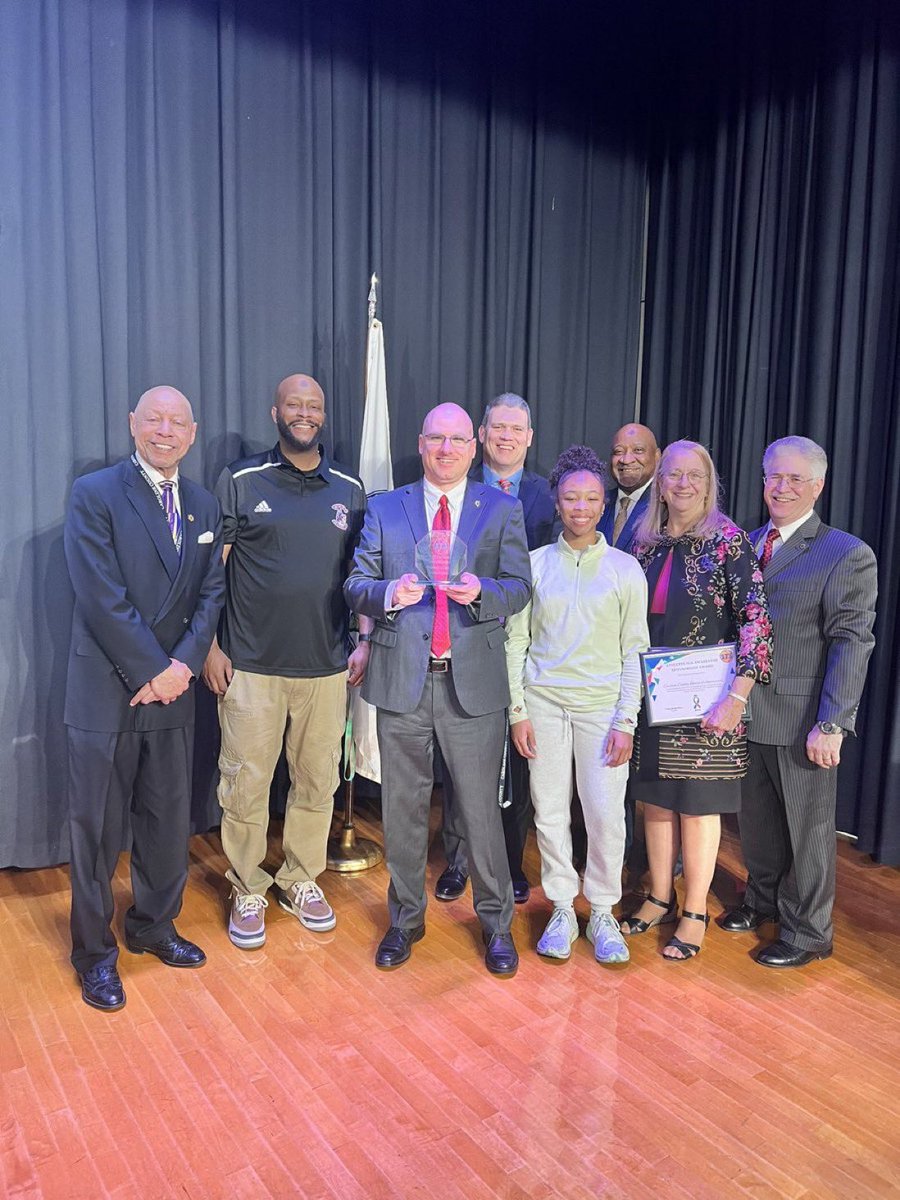 Athletes For Awareness presented the AFA Sponsorship Award to the Caroline County Board of Supervisors for their contributions to our program and Team Loaded Girls Basketball. We at AFA and Team Loaded just want to say THANKS and we are very appreciative for your support!!!!