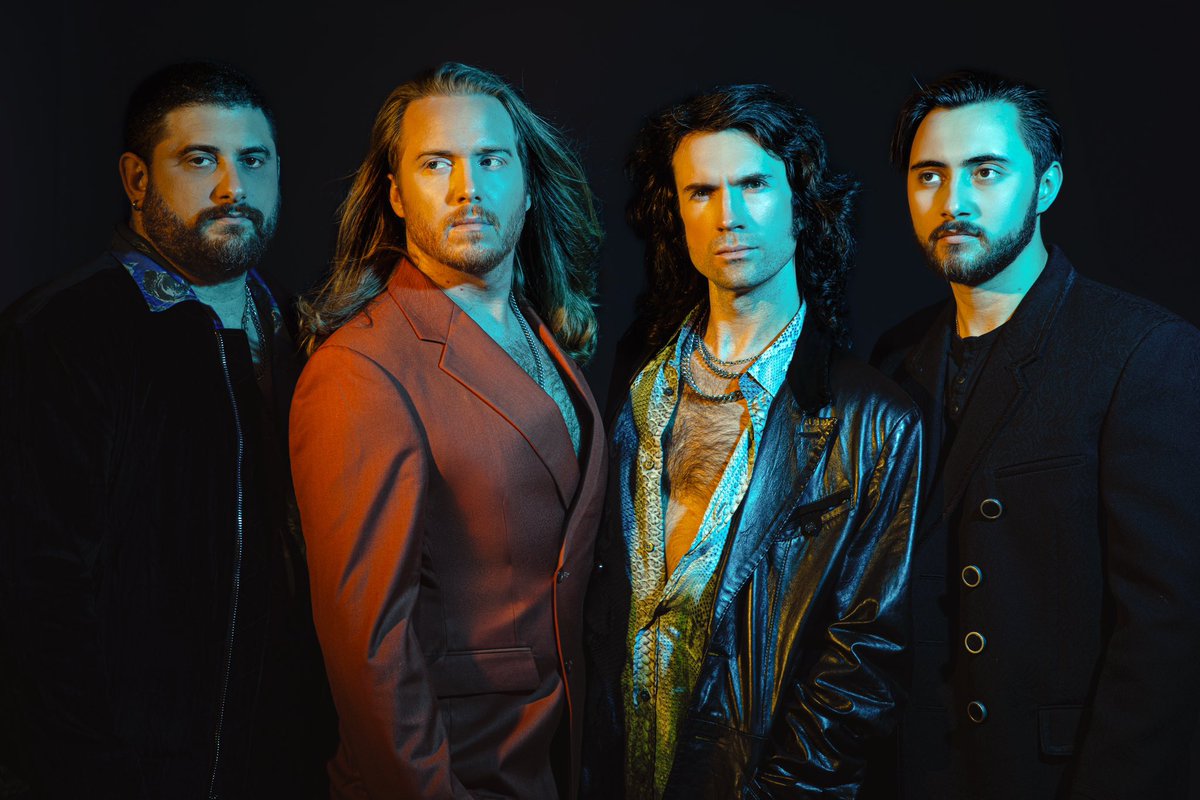 theeffectband's tweet image. New single Toxic Envy | March 22 
Pre save by clicking here vyd.co/TheEffectToxic… 
#RETWEET a screenshot of your #presave for a chance to win free merch 👚👕