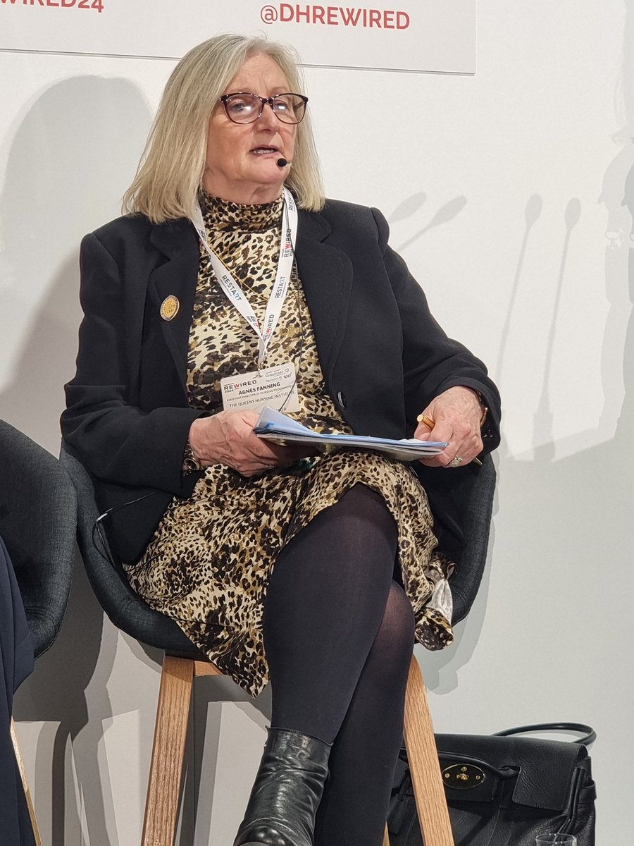 CrystalOldman's tweet photo. Fantastic to see so many #ExtraordinaryQNs all on one panel @RachelV1g_RN @gillboast @FanningAgnes & chaired by #ExtraordinaryQN @nursehelenc @TheQNI out in force supporting #digitaltransformation 🙏👏🏽👏🏽👏🏽👏🏽 @johnunsworth10 https://t.co/jZKF6GhrHc