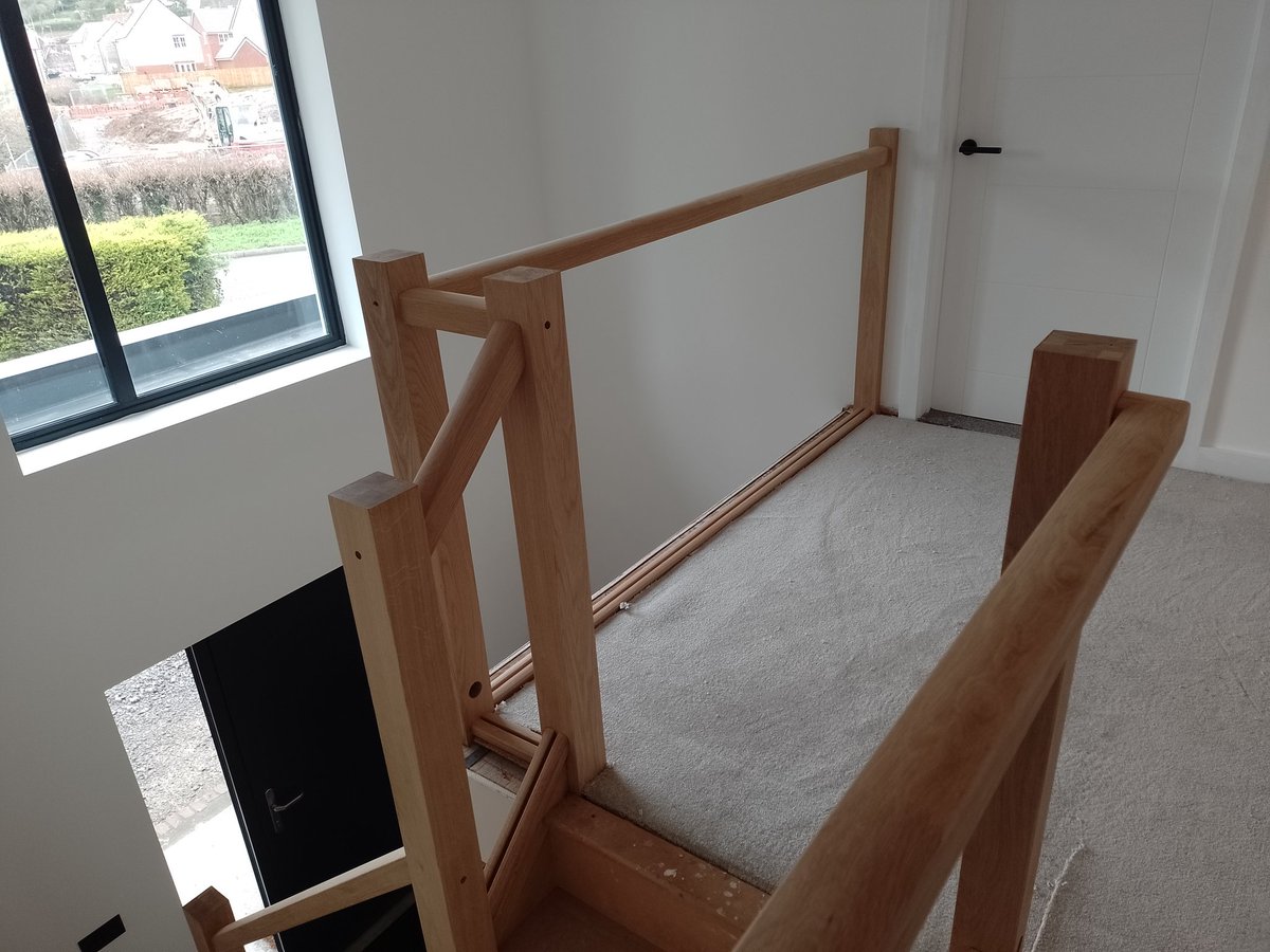 Olly Parry-Jones tweet media