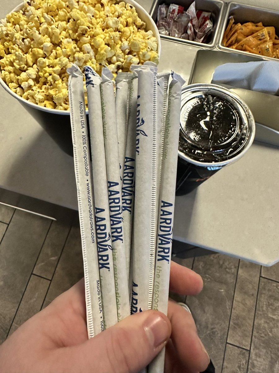 everymoviegood's tweet photo. life hack for if you’re seeing Dune 2 and your movie theater only has paper straws:

Just get about 7 or 8 of them and swap it out every 20 minutes that way you won’t have to suck on soggy paper over the 2 hour 48 minute run time and also you can be environmentally conscious https://t.co/PlUm74o5KD