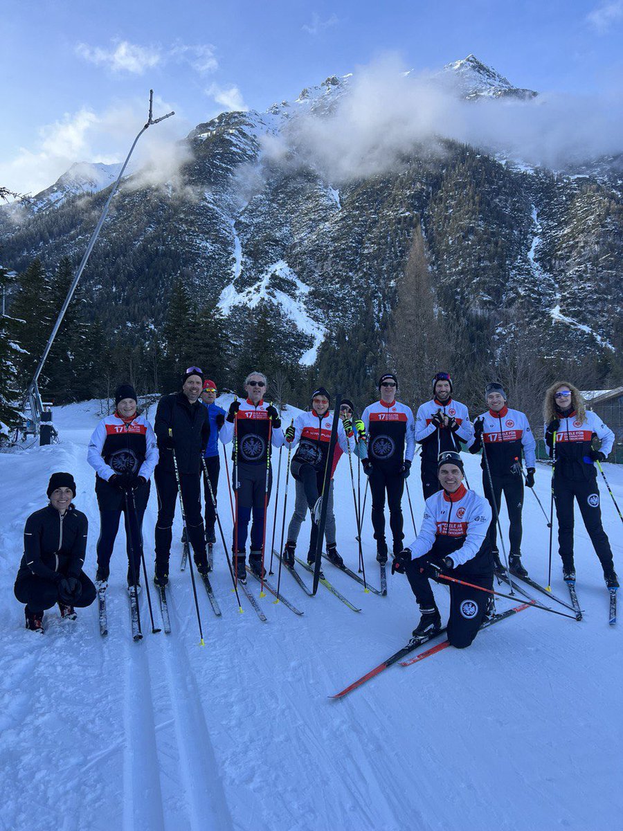 Das Winter-Trainingslager ist verdaut, die Form auf einem guten Weg. Was bleibt ist die Vorfreude auf 2025 und ein kleiner Bericht auf der Webseite der <a href="/Eintracht/">Eintracht Frankfurt</a>: 
triathlon.eintracht.de/news/langlauf-…

#Ausdauer #Triathlon #Training #Skilanglauf