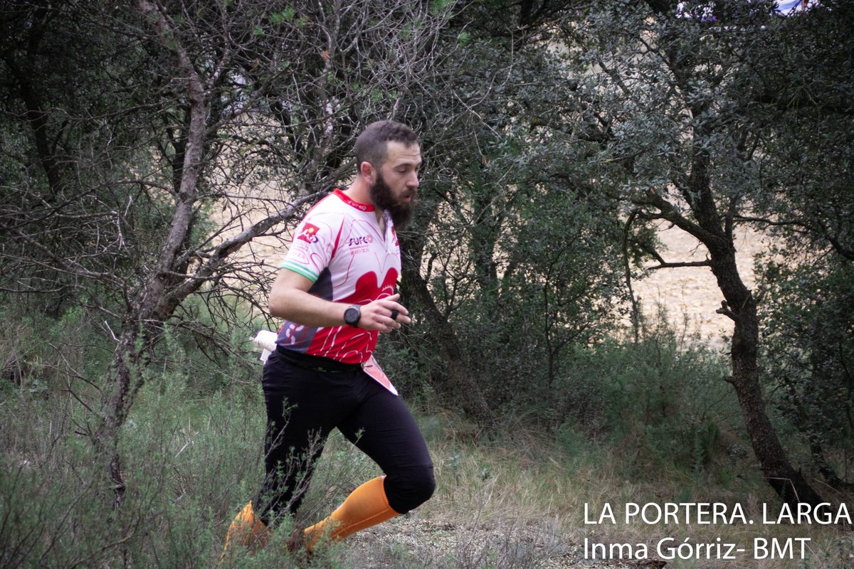 El club de orientación Surco ha estado este fin de semana en el XIII Trofeo de Orientación de la C. Valenciana. Os dejamos algunas fotos de las carreras de bosque que, aunque pasadas por agua, se disfrutaron a tope