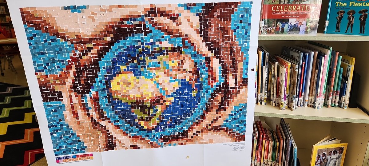 #teamworkmakesthedreamwork  Ss working to help complete our yearly @ElmwoodLibrary <a href="/elmwoodes/">Elmwood Elementary - A Community School</a> poster 🌍<a href="/BaltCoPS/">Baltimore County Public Schools</a> <a href="/byStickTogether/">Demco StickTogether</a> <a href="/BCPSLMP/">BCPS LMP</a> 💖👍🦅