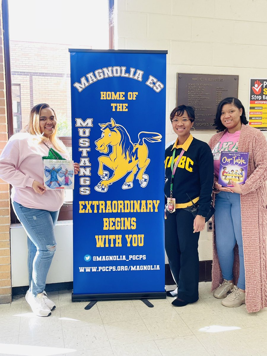 National Reading Month continues at MES! Today, guest readers from Alpha Kappa Alpha Sorority Inc. Rho Mu Omega Chapter of Washington DC, visited to read to our K & 1st graders. Thanks for sharing the love of literacy! @RhoMuOmega @SharelleStagg