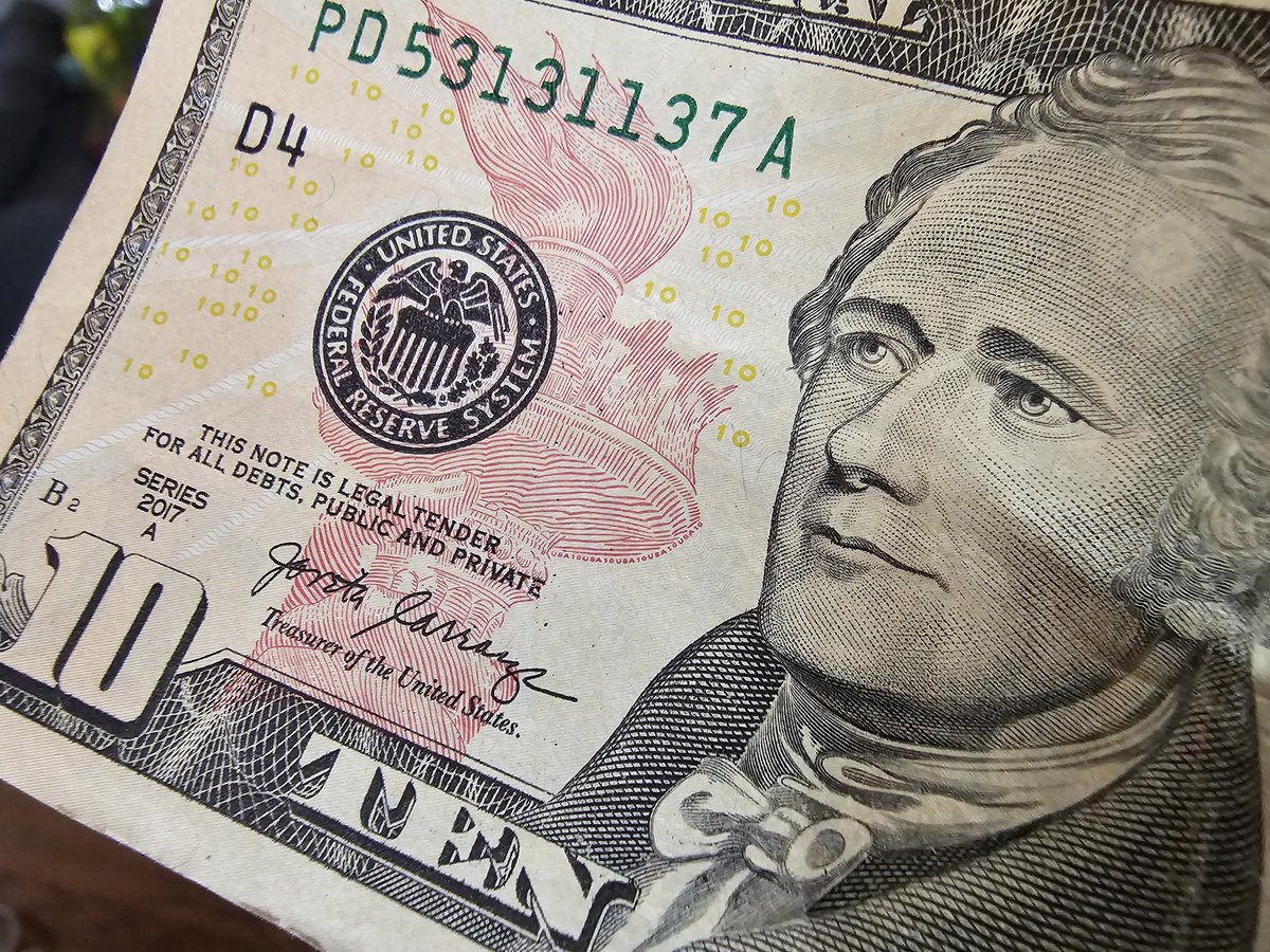 MarkJWestpfahl's tweet image. How many days until our #SSPMSpackers Washington D.C. Spring Break Field Experience?
That&apos;s right, Alexander Hamilton... 10 days!! #SSPMSinDC24