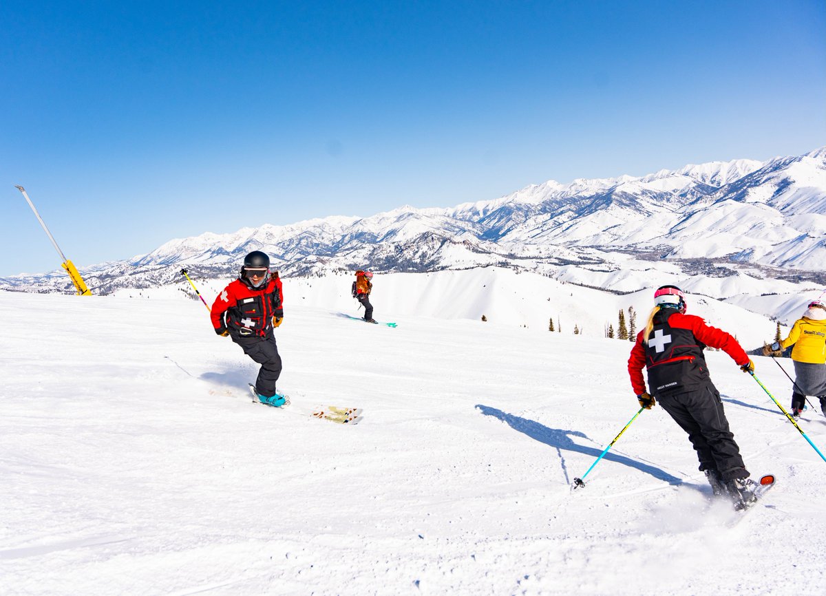 Think you have the safety skills it takes to challenge the Sun Valley Ski Patrol? Gather 2-5 of your competitive crew for a relay race on Saturday, March 16th at the Warm Springs Base! Visit sunvalley.com/events/safety-… to learn more!