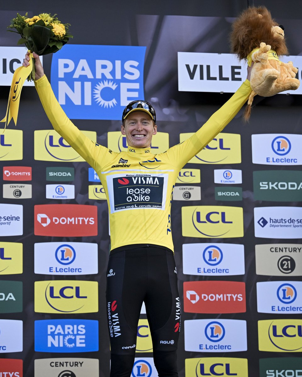 ParisNice'24
8° etapa y última
2 
👏👏👏👏👏👏👏👏👏👏