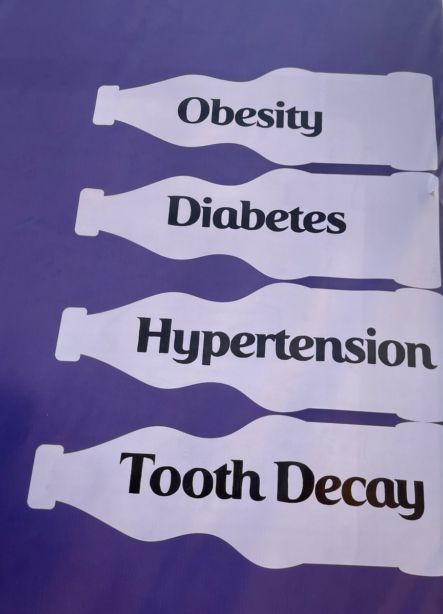 For #WorldObesityDay, we organized an activation event to raise awareness on the risk of obesity from consumption of sugary drinks. Obesity is a risk factor for type 2 diabetes, cardiovascular diseases, and some cancers. 

Increase and #MakeThemPay the soda tax to save lives.