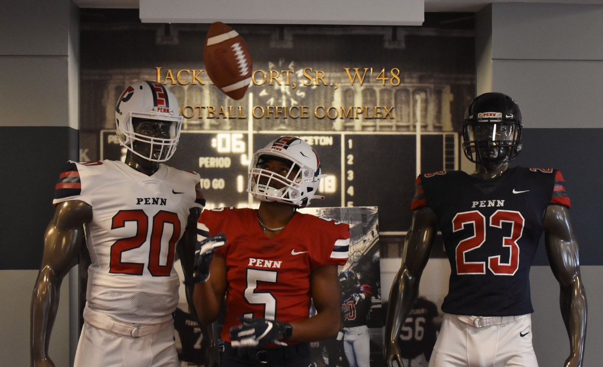 efriend_12's tweet photo. I am excited and proud to receive an offer from The University of Pennsylvania! Grateful for this incredible opportunity to play football at a world class academic and athletic institution. Go Quakers!! @Greg_Chimera @Coachstewnewman @David_Josephson @CoachMetzler @QBCountry https://t.co/nCyLwDJ38g
