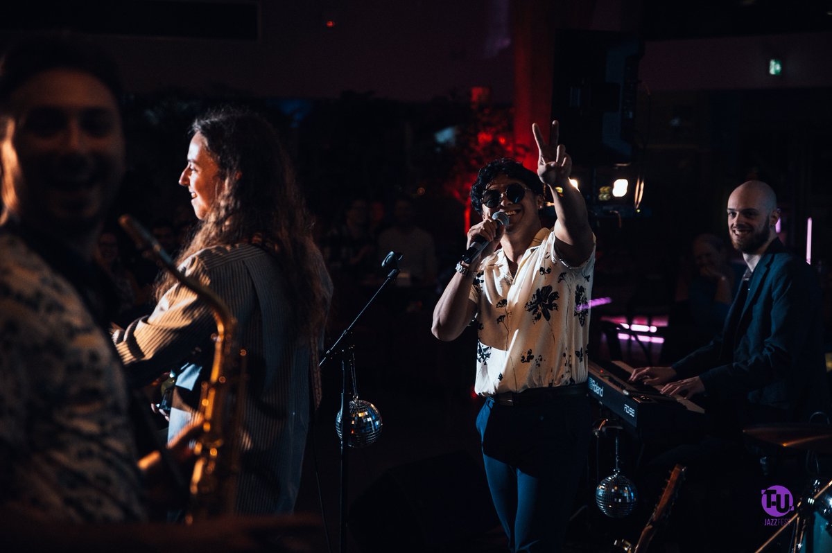 All smiles 🤩 Thank you for 5 incredible weeks of WinterTide at @rbgcanada! The final few performances are happening Mar 14-16. 

📷: <a href="/AlexPedherney/">Alex Pedherney</a>