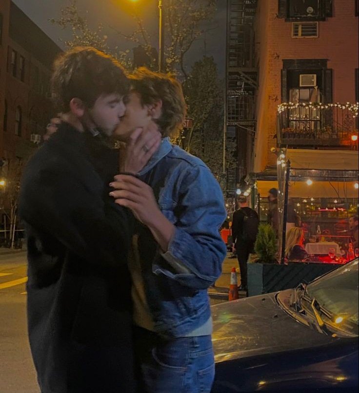 imsickofdnf's tweet photo. снс!ау drunz highschool enemies to lovers 
   дрим – сердцеед и капитан школьной футбольной команды 
   панз – безответно влюблённый тихоня куколд и его сосед по комнате https://t.co/pLK6zhbxqm